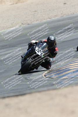 media/Apr-20-2025-CVMA (Sun) [[39090e8767]]/Race 16-Formula Middleweight/
